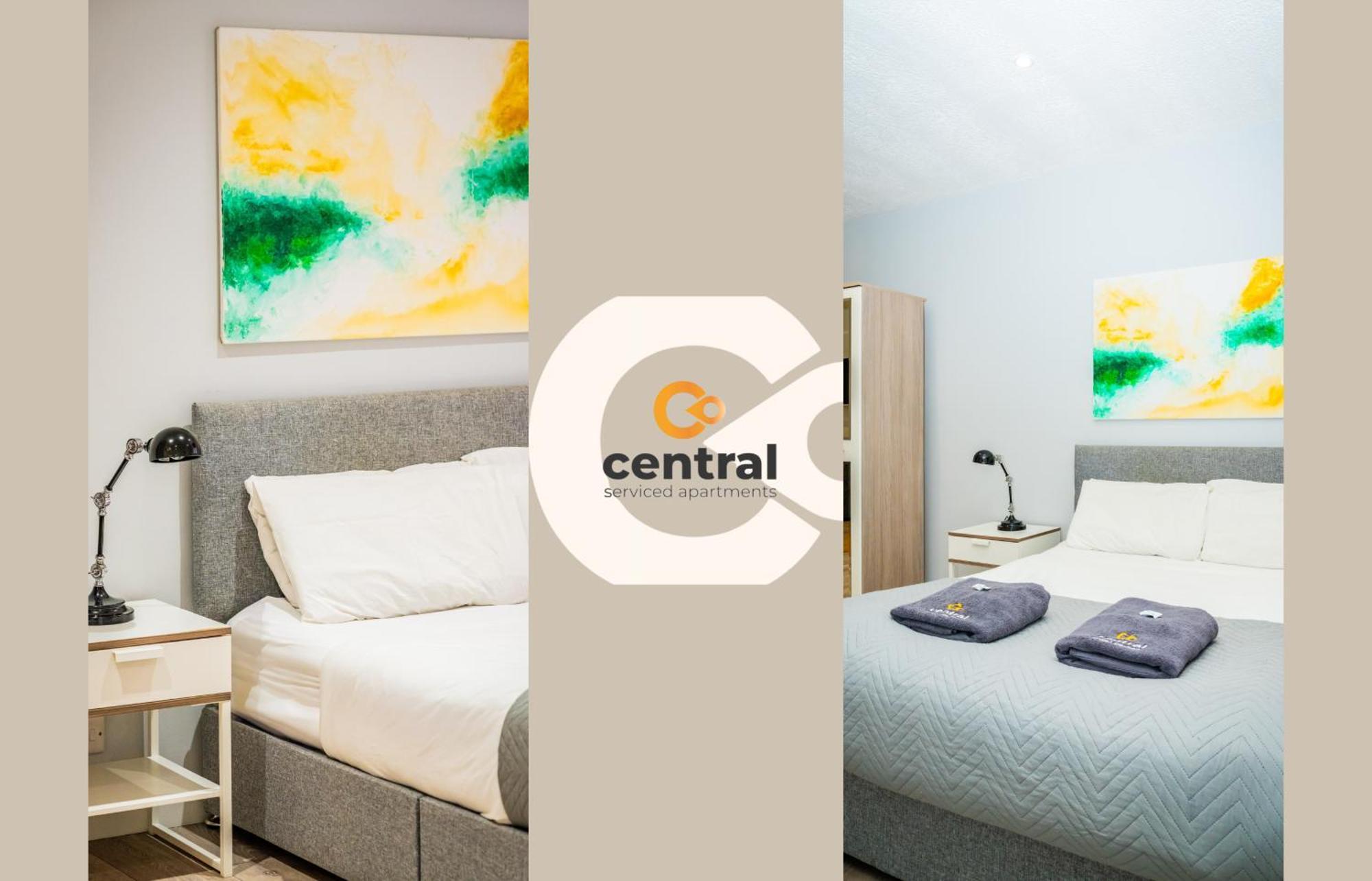 Serviced - 2 Bedroom - Walk Away From Centre & Universities - Sleeps 4 - 3 X Double Beds - Smart Tvs In - Short Term Welcome - Walk Away From Train & Bus Station - Preferred Location For Short In